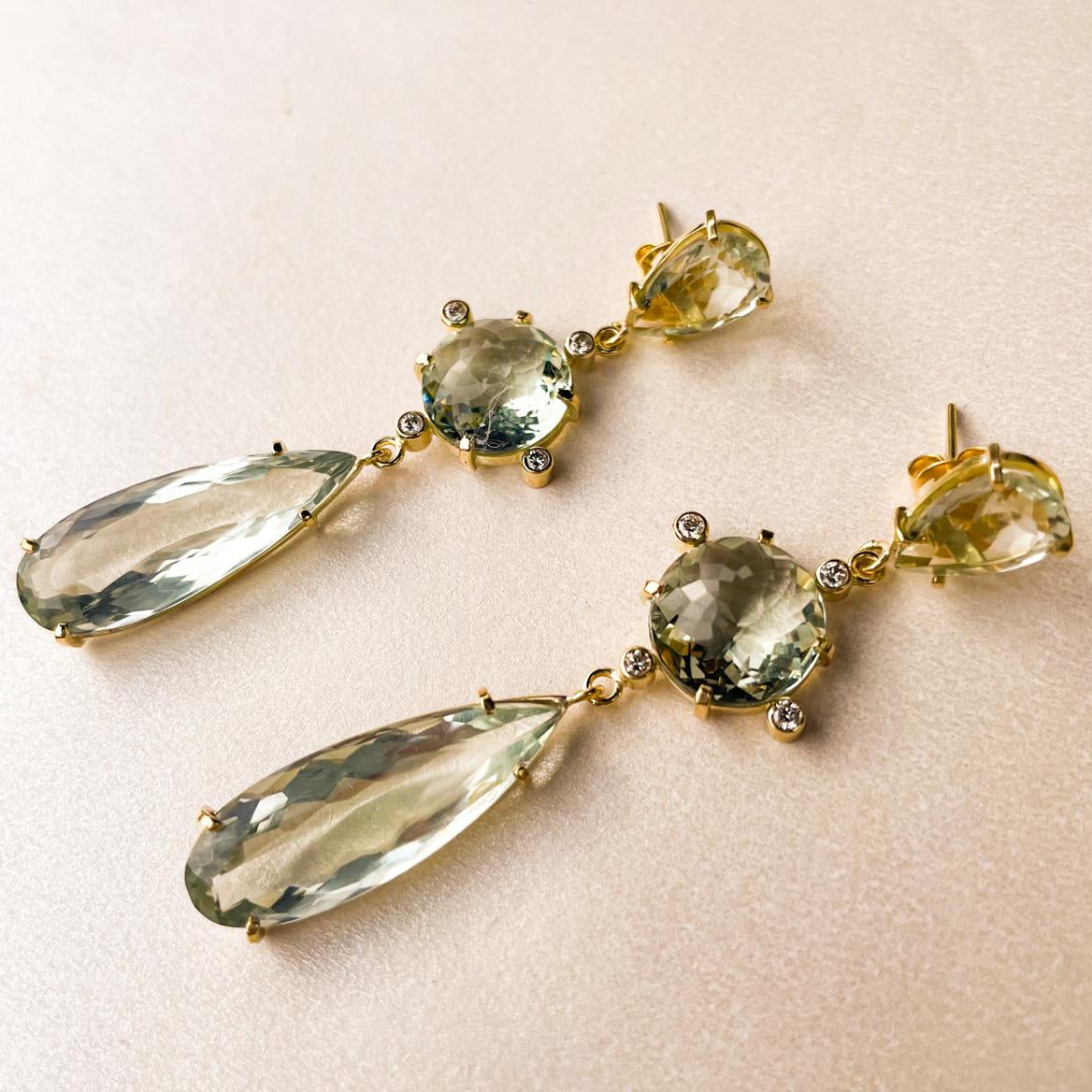 Brincos de Ouro Equilíbrio