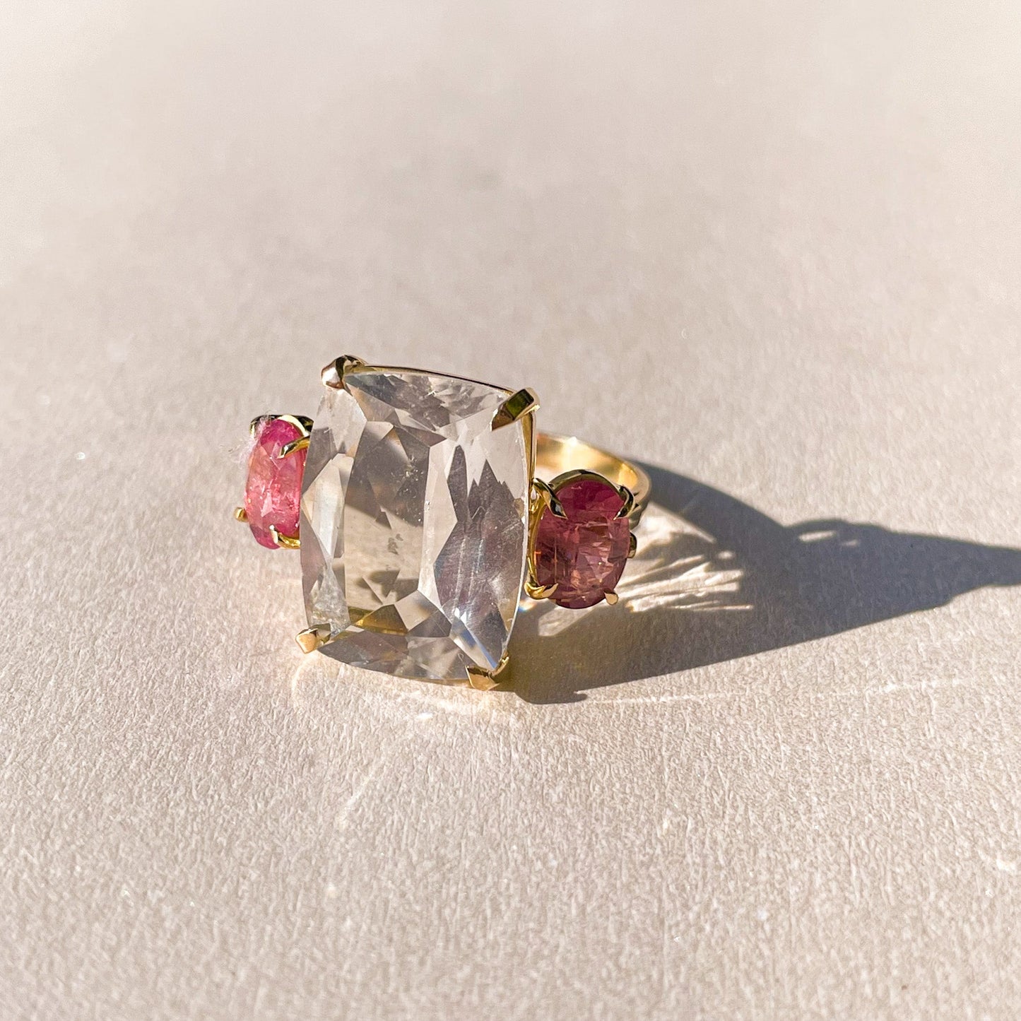 Anel de Ouro Elemento Cristal