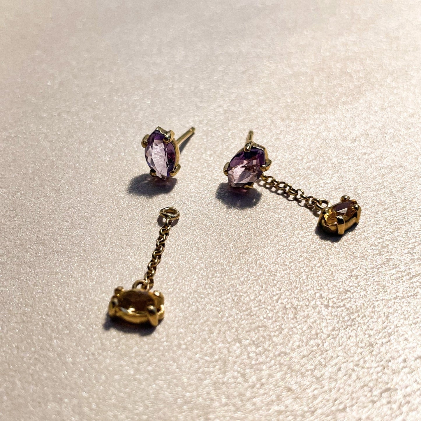 Brincos de Ouro Stud Navette Removível
