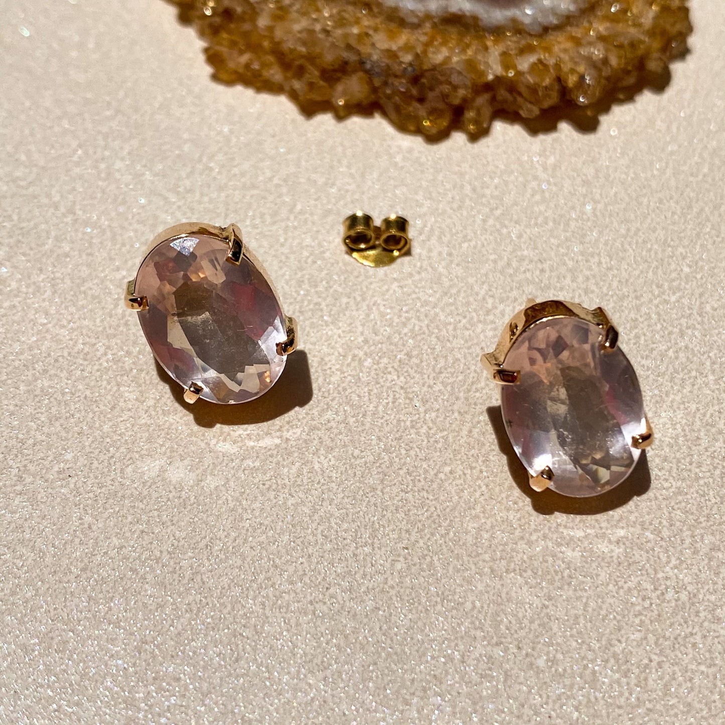 Brincos Dot Quartzo Rosa