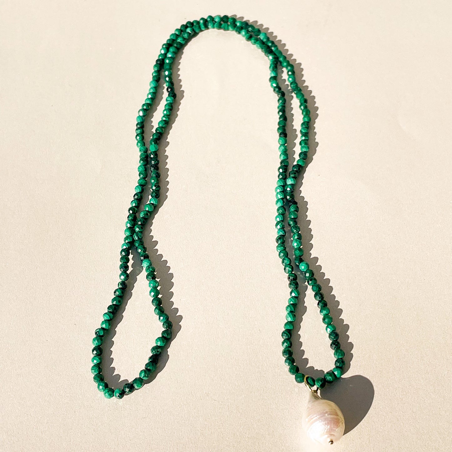 Colar Longo Little Stone + Pingente Pérola Barroca