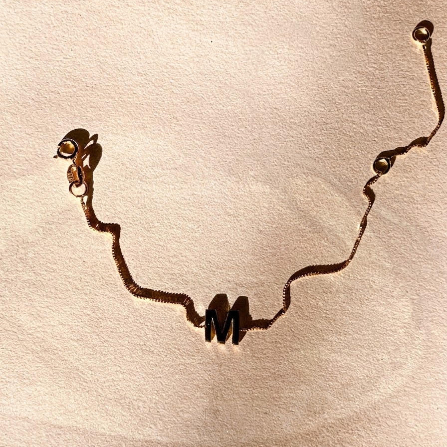 Pulseira de Ouro Letra